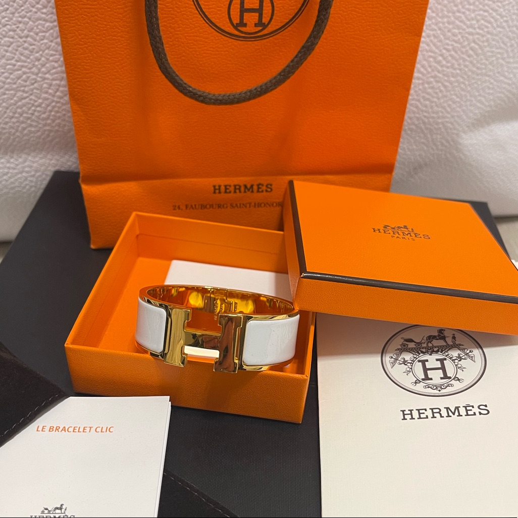 Hermes Clic Clac H Gold Plated Enamel Bracelet